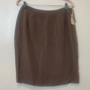 Tahari Women’s Pencil Skirt. Brown. Size 12. NWT.